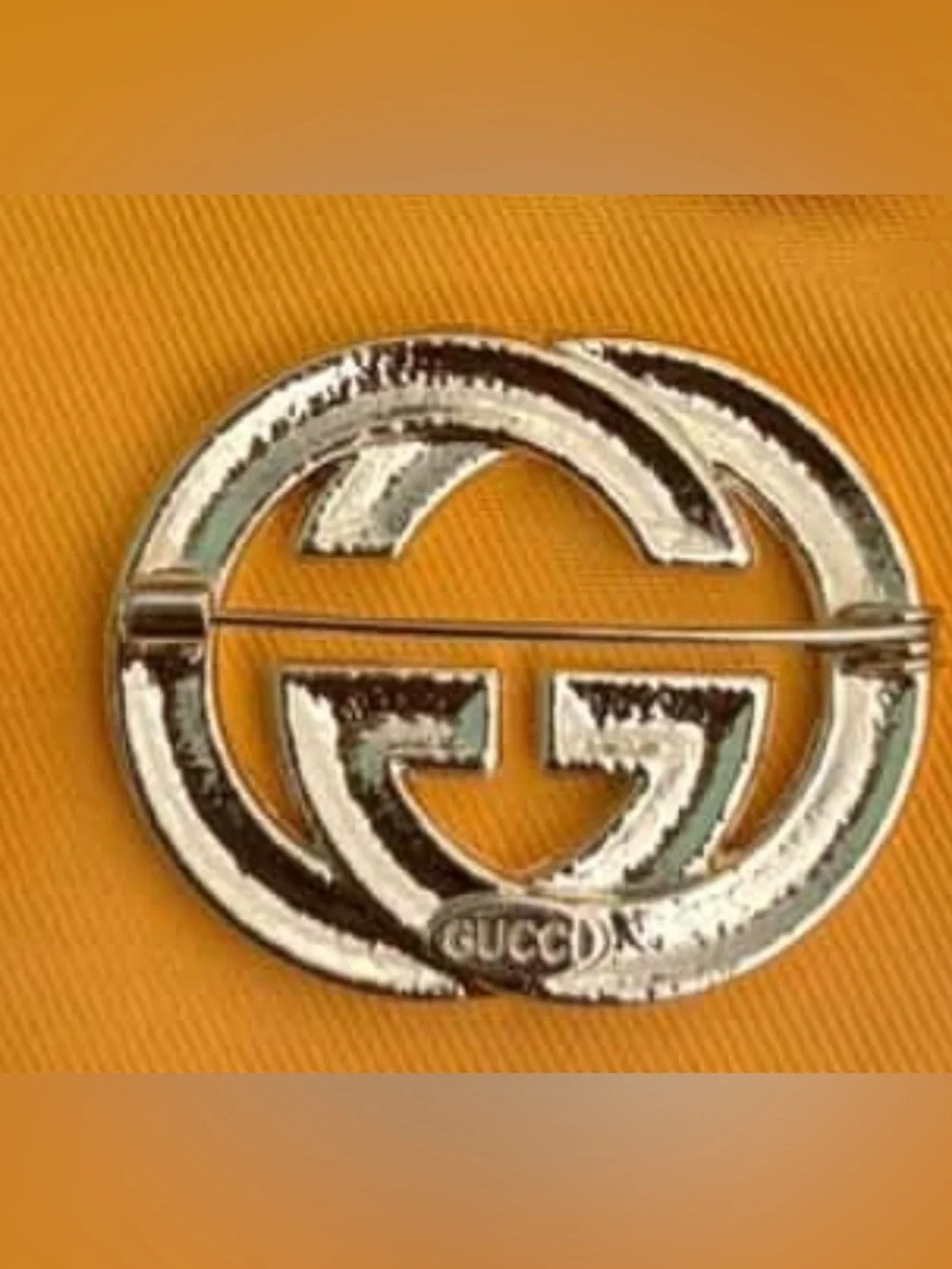 New Gucci antique Gold tone brooch with box